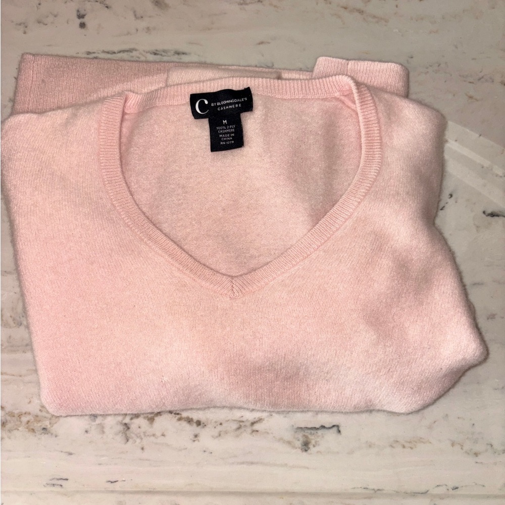 Soft Pink V-Neck Cashmere Sweater by Bloomingdales